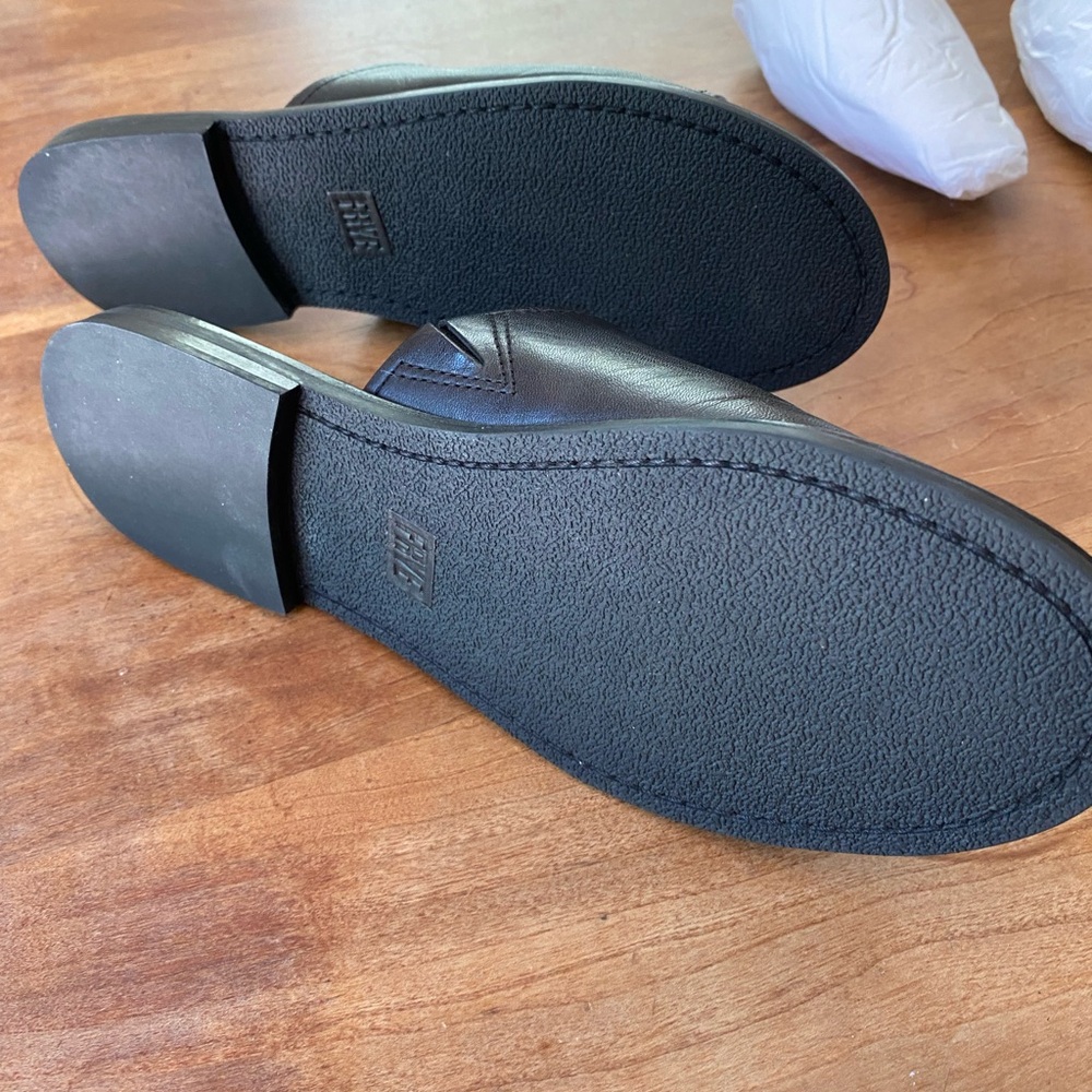 Frye mules, like new condition, black, size 8 1/2